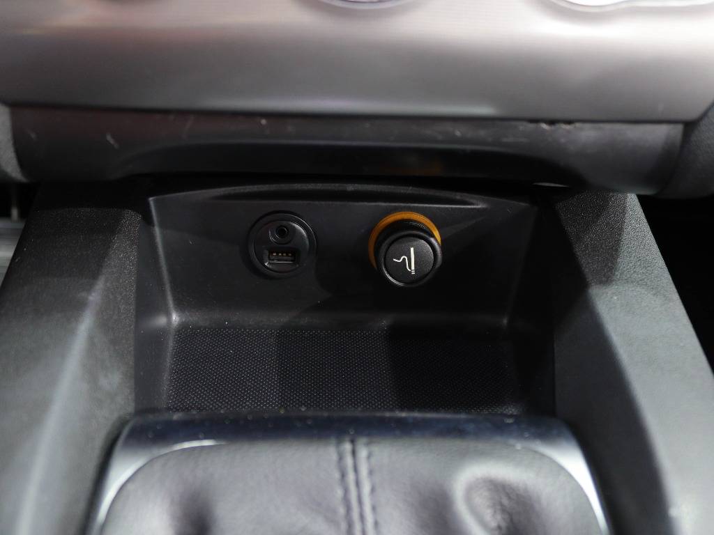 citroen-c4-2015-diesel-1560cc