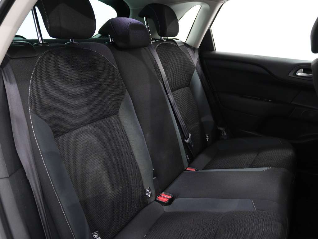 citroen-c4-2015-diesel-1560cc