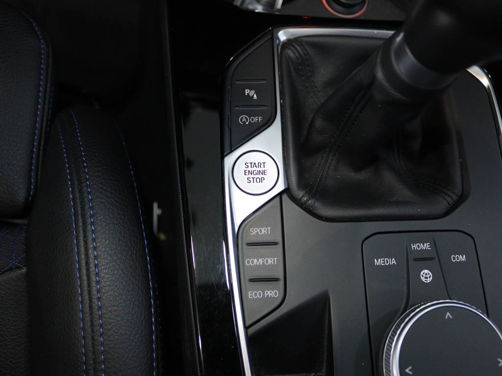 bmw-serie-1-2021-diesel-1496cc