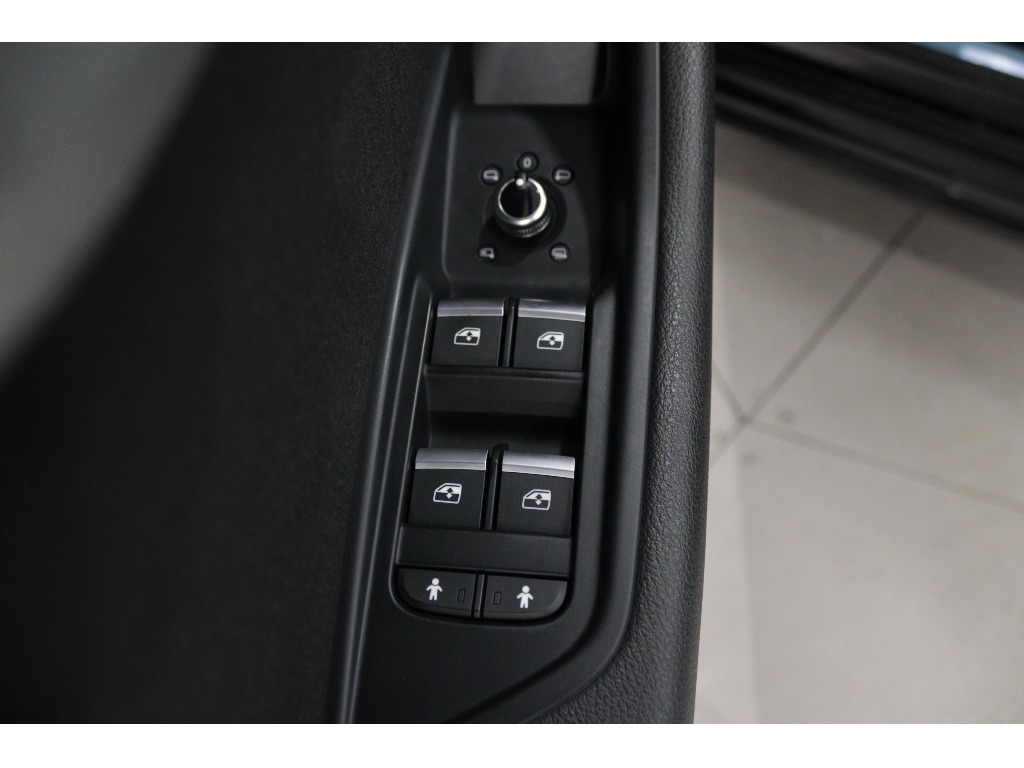 audi-a4-avant-2017-diesel-1968cc