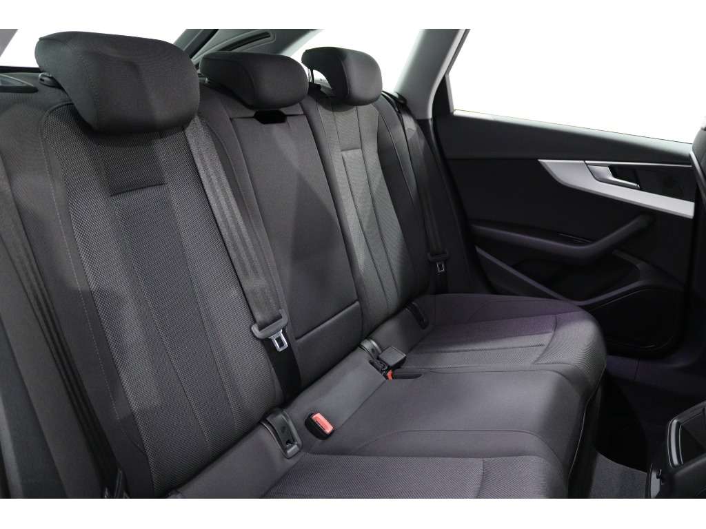 audi-a4-avant-2017-diesel-1968cc