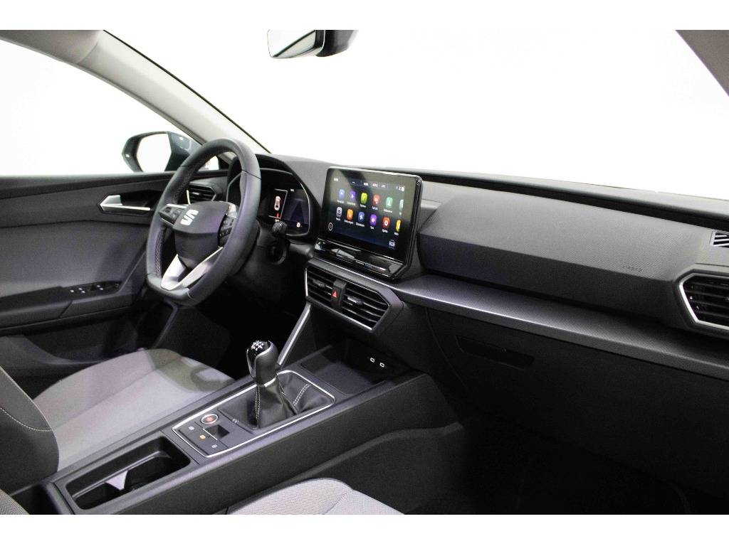 seat-leon-2023-gasolina-999cc