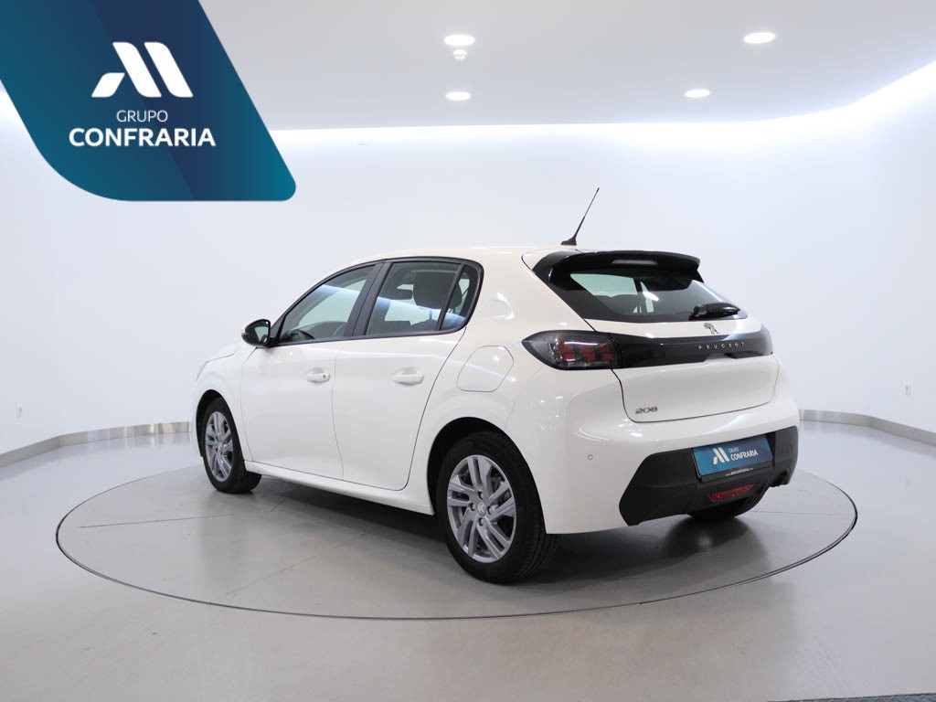 peugeot-208-2020-diesel-1499cc