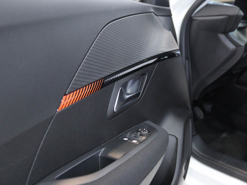peugeot-208-2020-diesel-1499cc