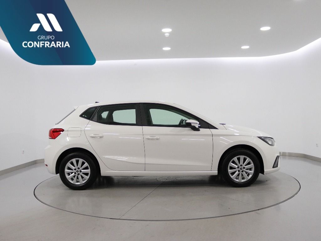 seat-ibiza-2023-gasolina-999cc