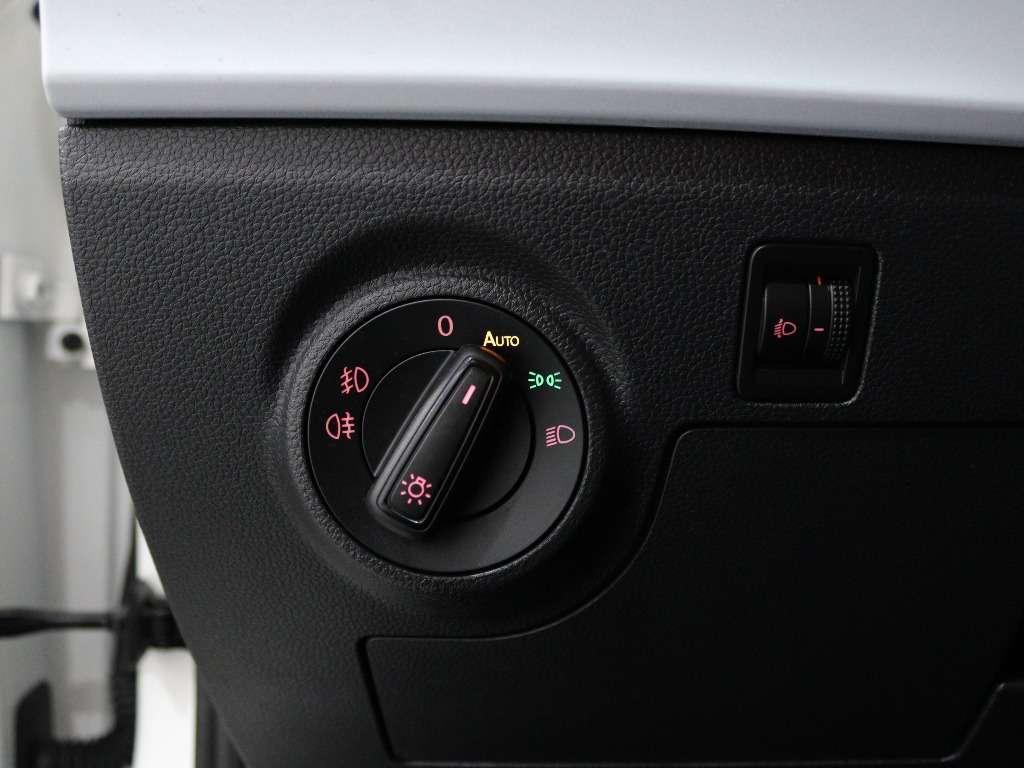 seat-ibiza-2023-gasolina-999cc