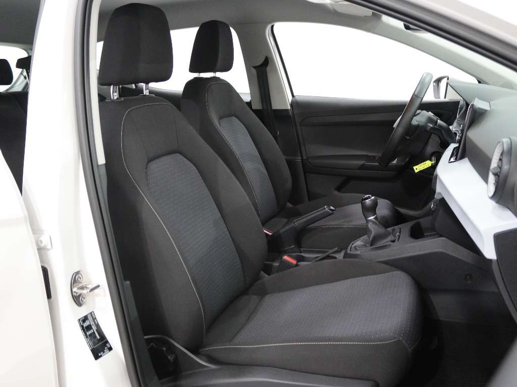 seat-ibiza-2023-gasolina-999cc