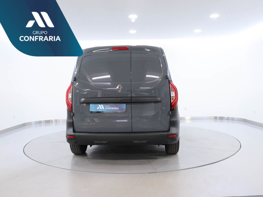 renault-kangoo-2024-diesel-1461cc