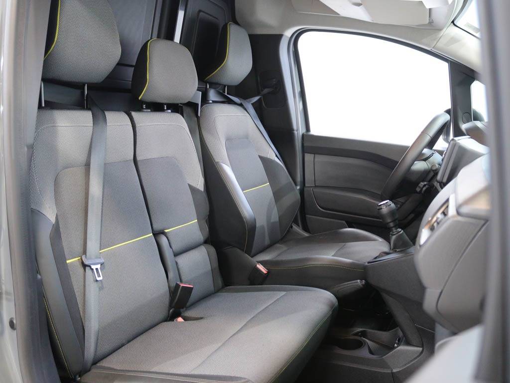 renault-kangoo-2024-diesel-1461cc