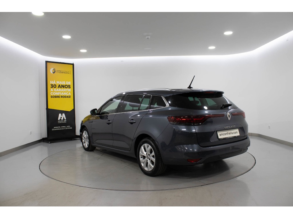 renault-megane-sport-tourer-2021-diesel-1461cc