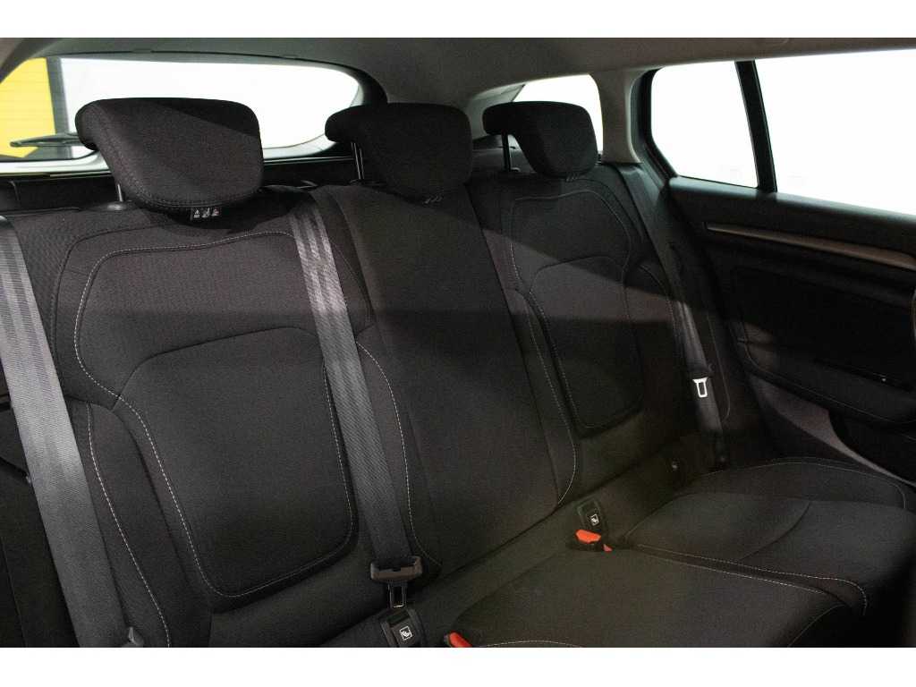 renault-megane-sport-tourer-2021-diesel-1461cc