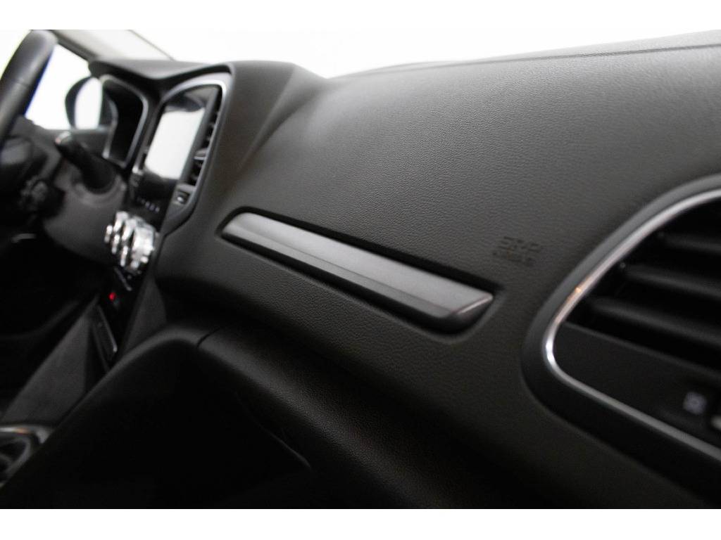 renault-megane-sport-tourer-2021-diesel-1461cc