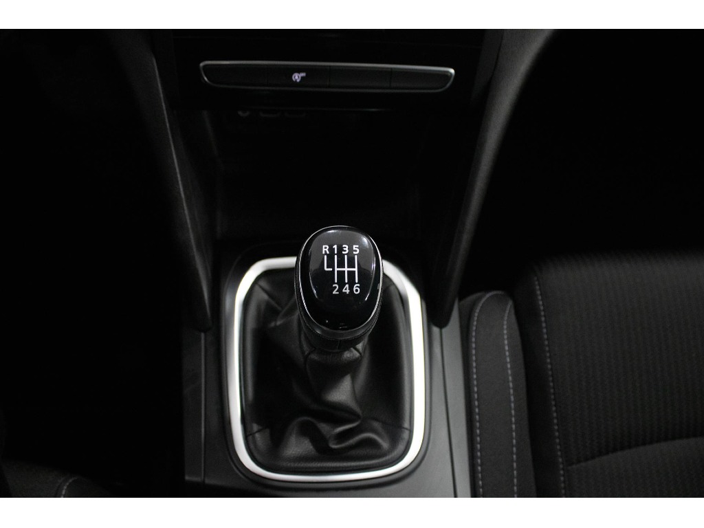 renault-megane-sport-tourer-2021-diesel-1461cc