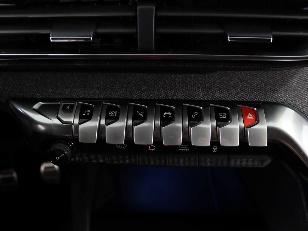 peugeot-3008-2018-diesel-1499cc