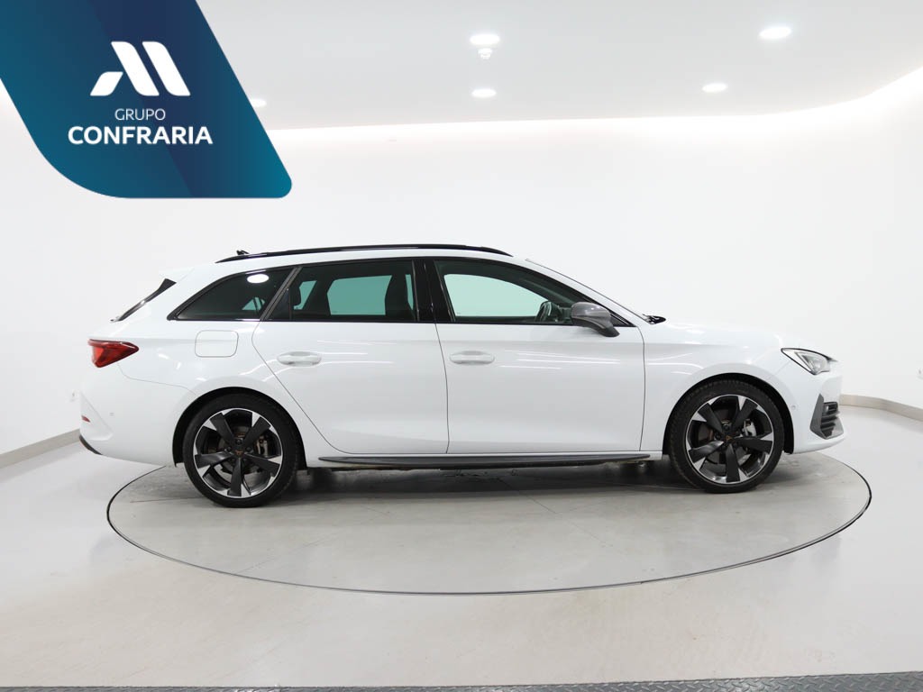 cupra-leon-sportstourer-2024-hibrido-1395cc