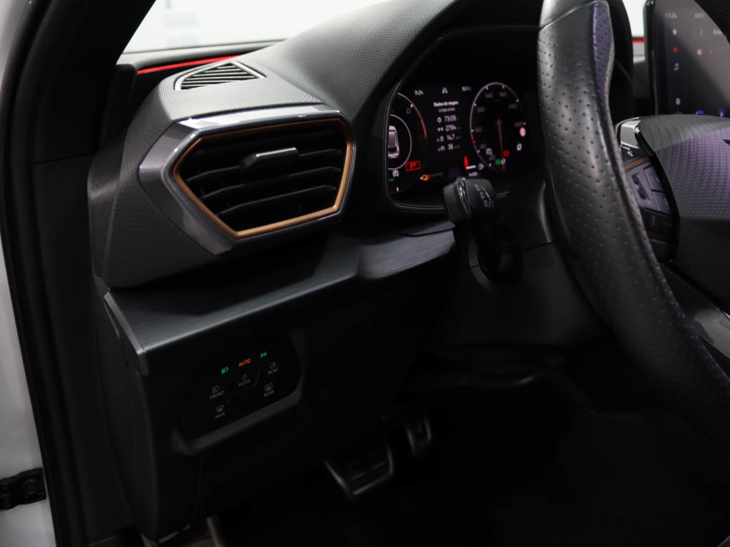 cupra-leon-sportstourer-2024-hibrido-1395cc