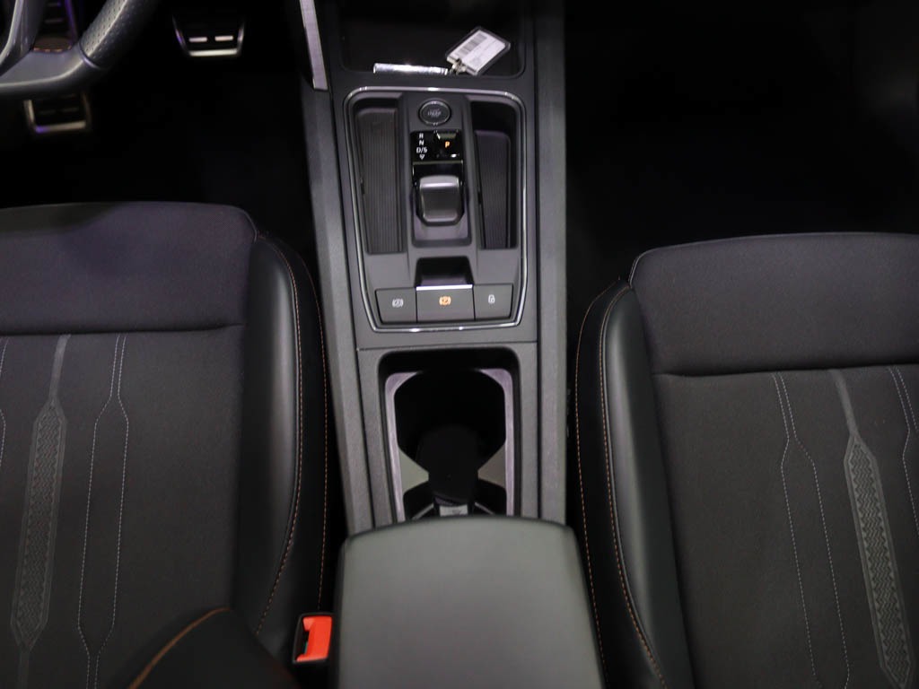 cupra-leon-sportstourer-2024-hibrido-1395cc