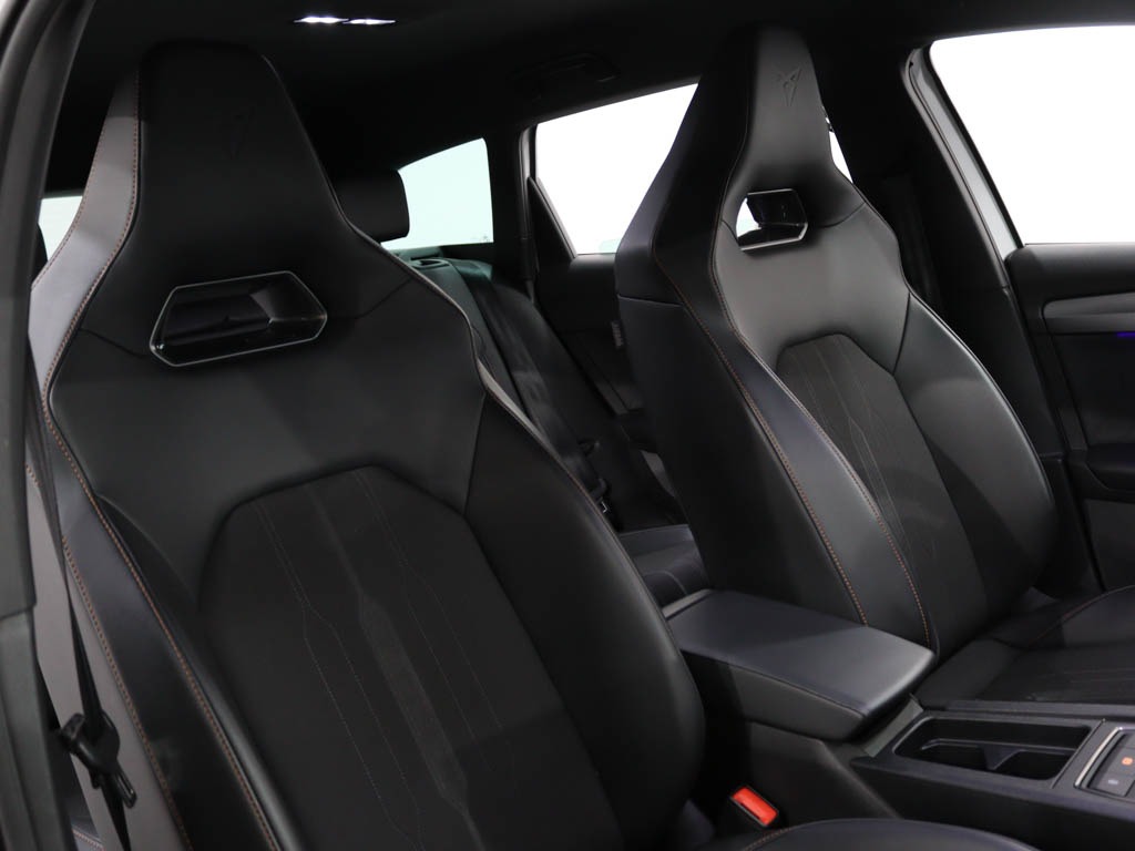 cupra-leon-sportstourer-2024-hibrido-1395cc