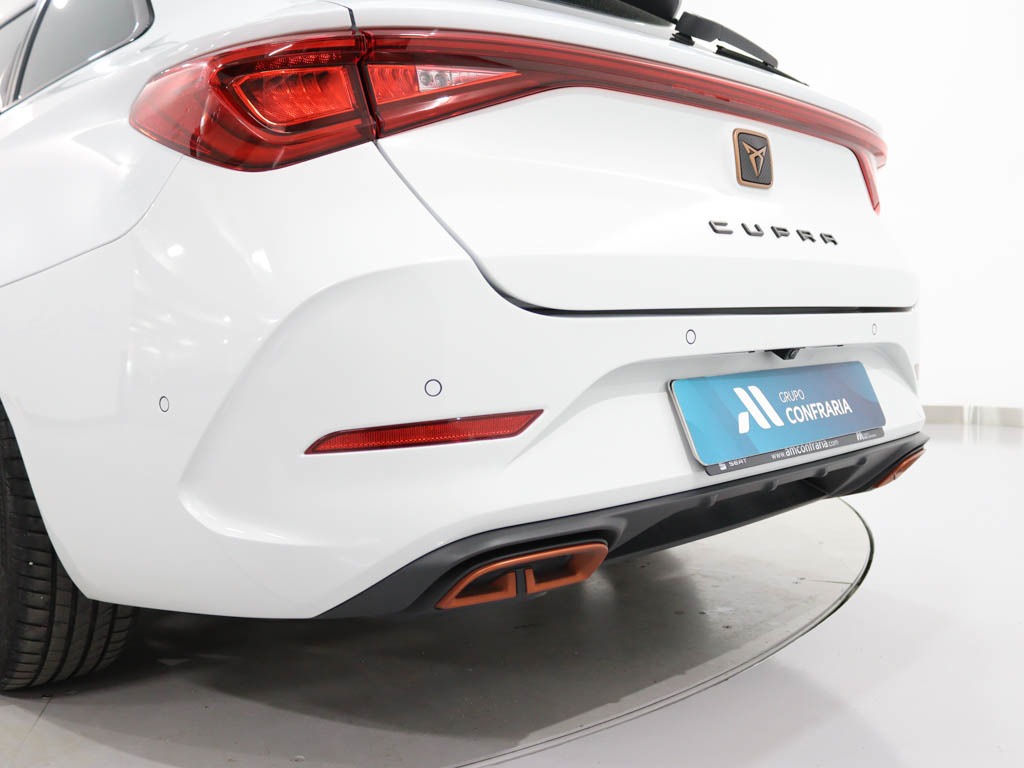 cupra-leon-sportstourer-2024-hibrido-1395cc