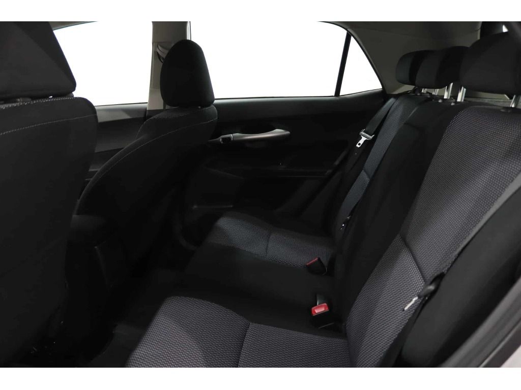 toyota-auris-2010-diesel-1364cc