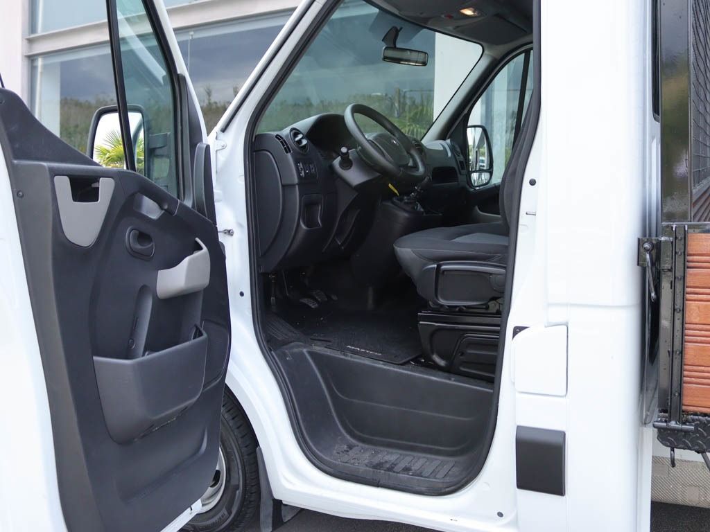 renault-master-2017-diesel-2299cc