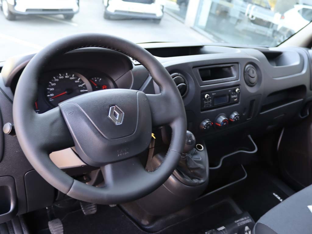renault-master-2017-diesel-2299cc