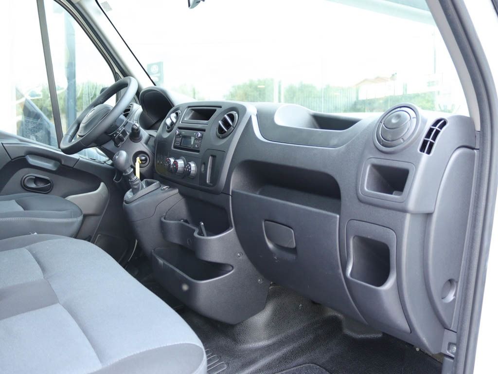 renault-master-2017-diesel-2299cc