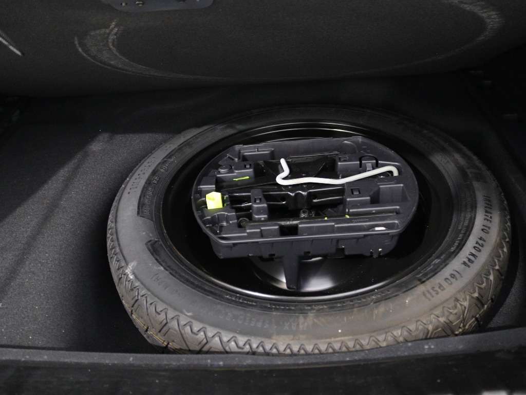 peugeot-508-sw-2019-diesel-1499cc