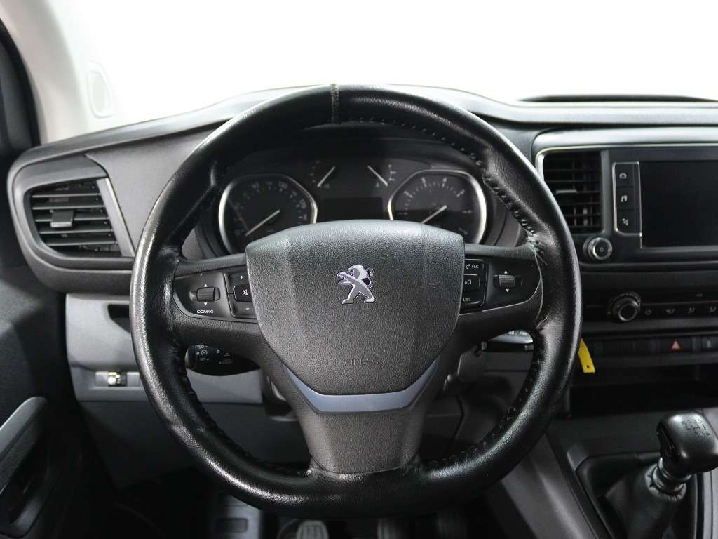 peugeot-expert-2018-diesel-1560cc