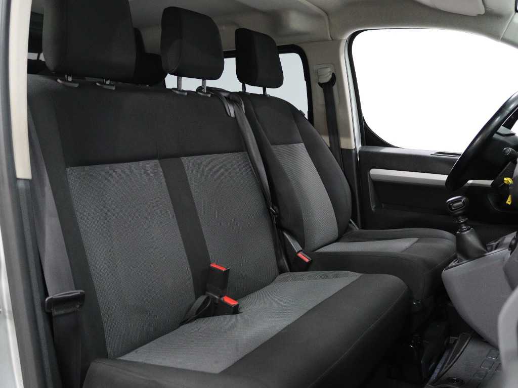 peugeot-expert-2018-diesel-1560cc