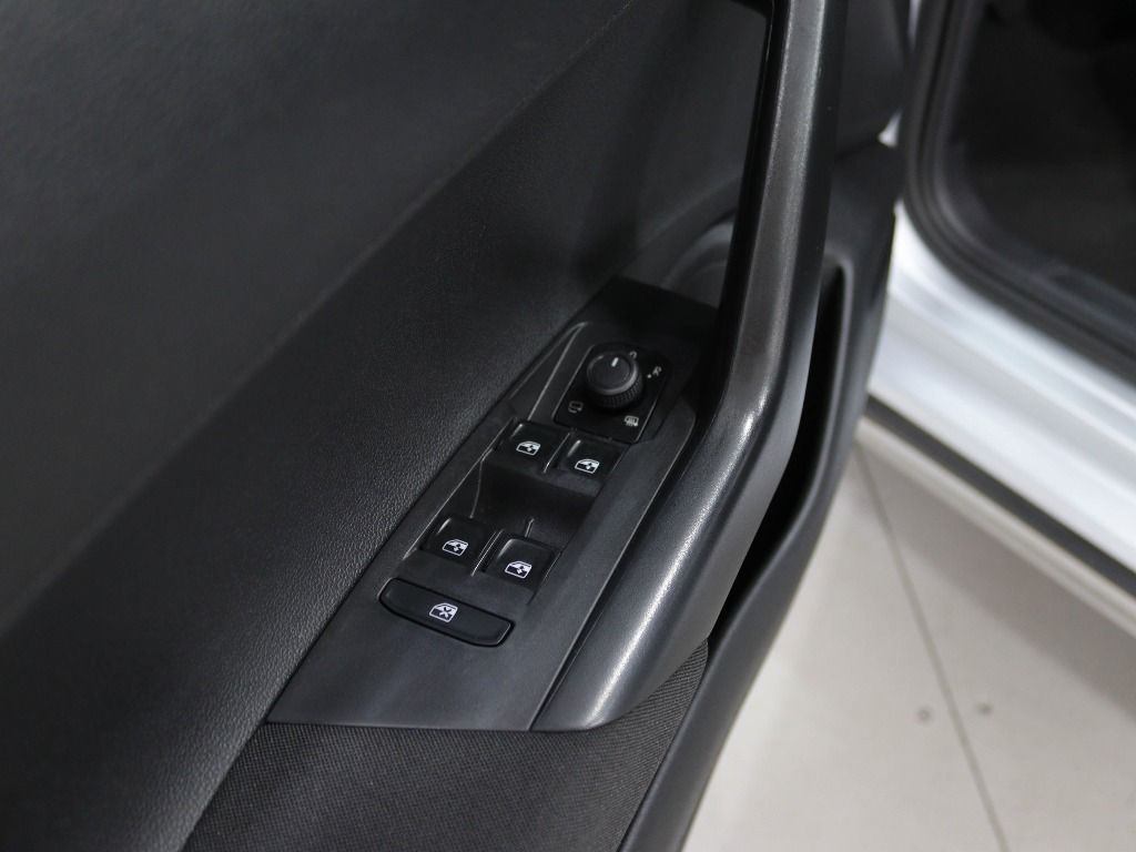 volkswagen-taigo-2024-gasolina-999cc