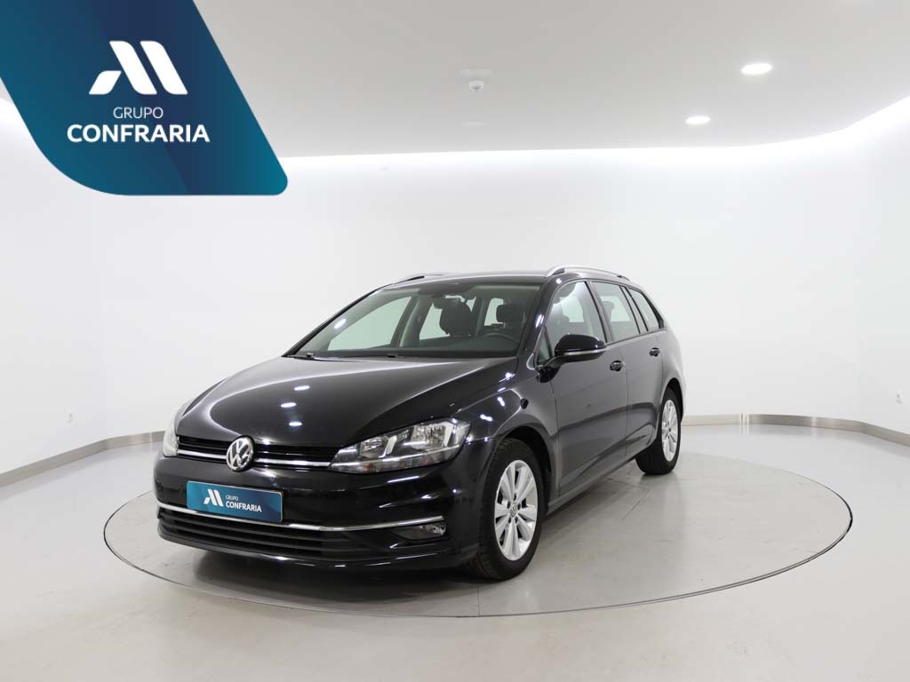 volkswagen-golf-variant-2018-diesel-1598cc