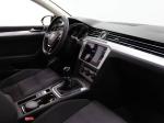 volkswagen-passat-variant-2018-diesel-1598cc