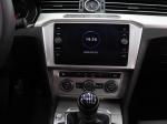 volkswagen-passat-variant-2018-diesel-1598cc