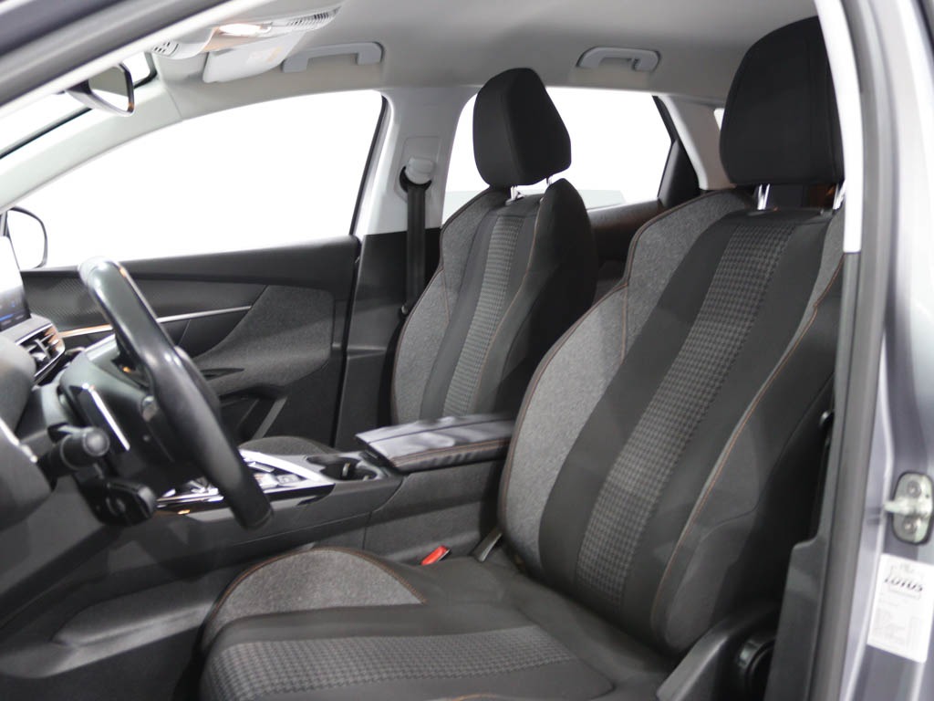 peugeot-3008-2018-diesel-1560cc