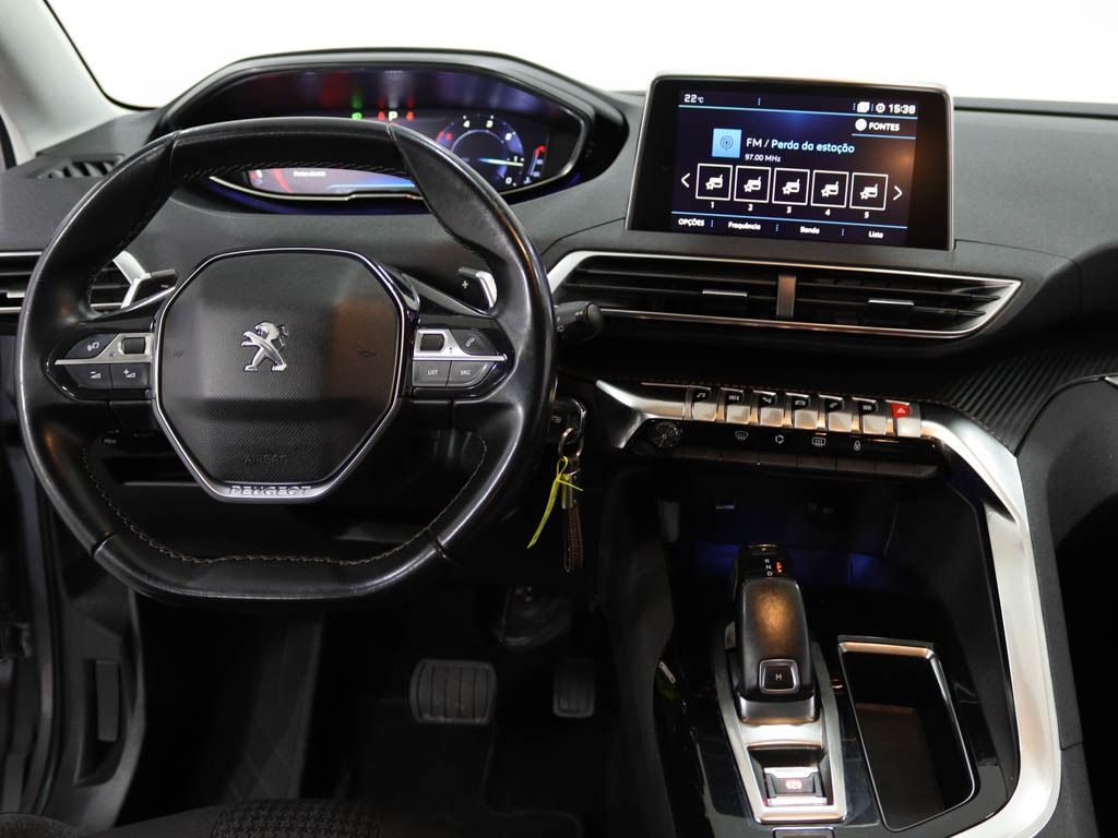 peugeot-3008-2018-diesel-1560cc