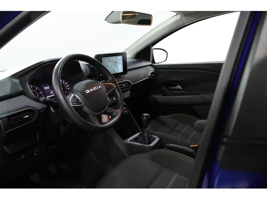 dacia-sandero-2024-gasolina-999cc