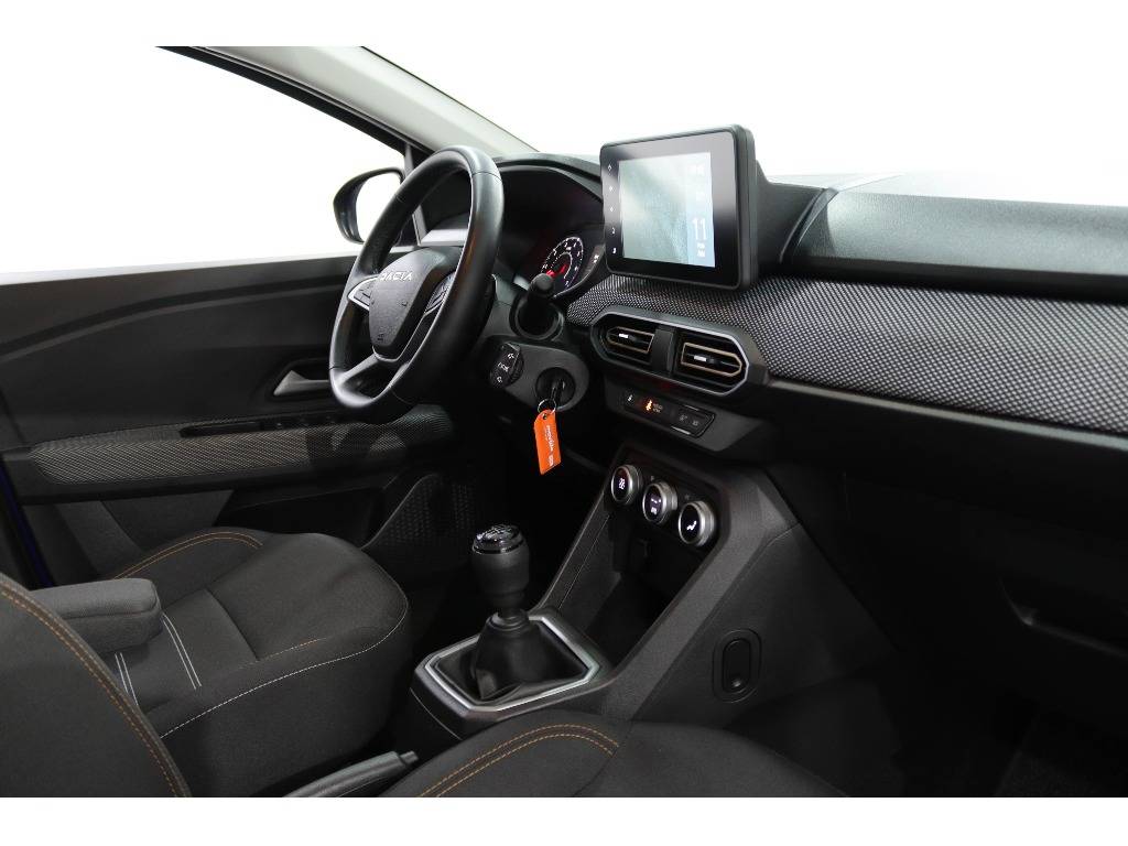 dacia-sandero-2024-gasolina-999cc