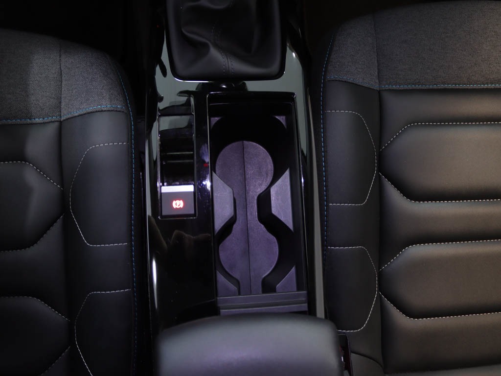 citroen-c4-2022-gasolina-1199cc