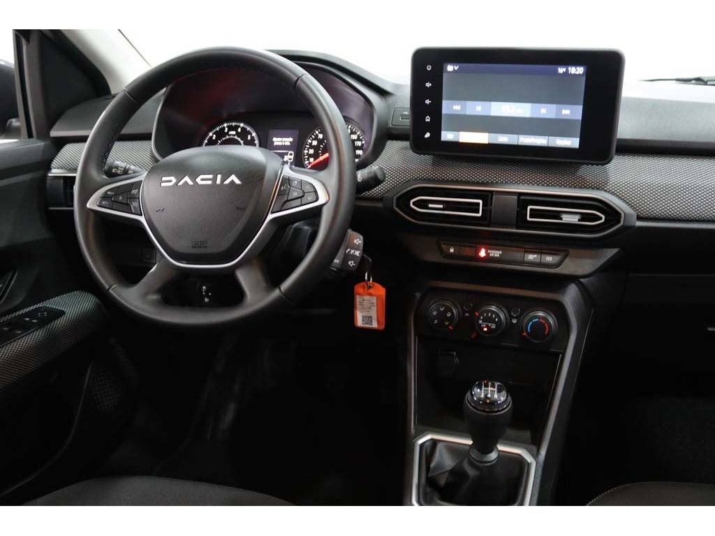 dacia-sandero-2024-gasolina-999cc