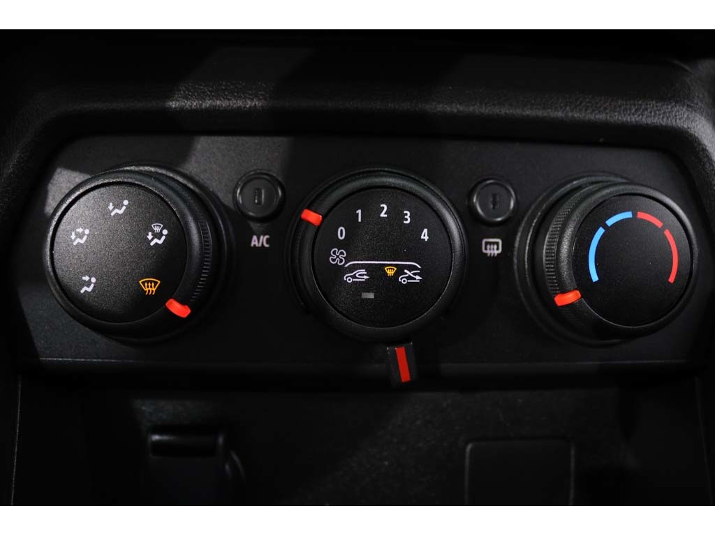 dacia-sandero-2024-gasolina-999cc
