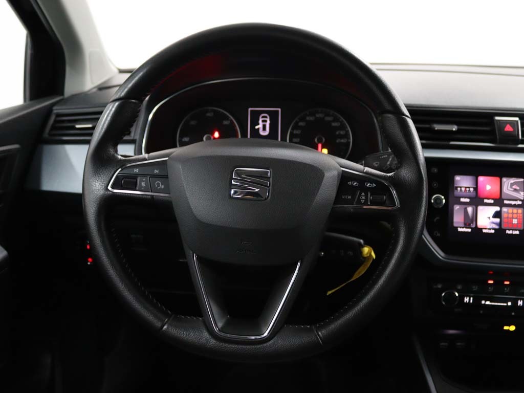 seat-arona-2018-diesel-1598cc