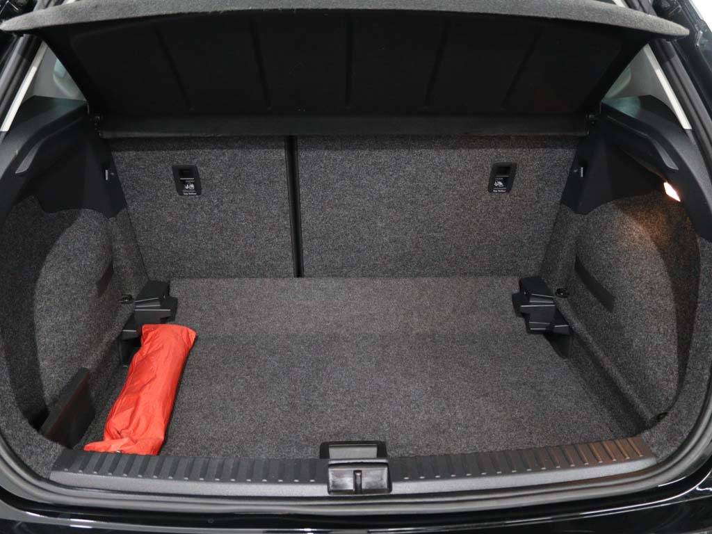 seat-arona-2018-diesel-1598cc