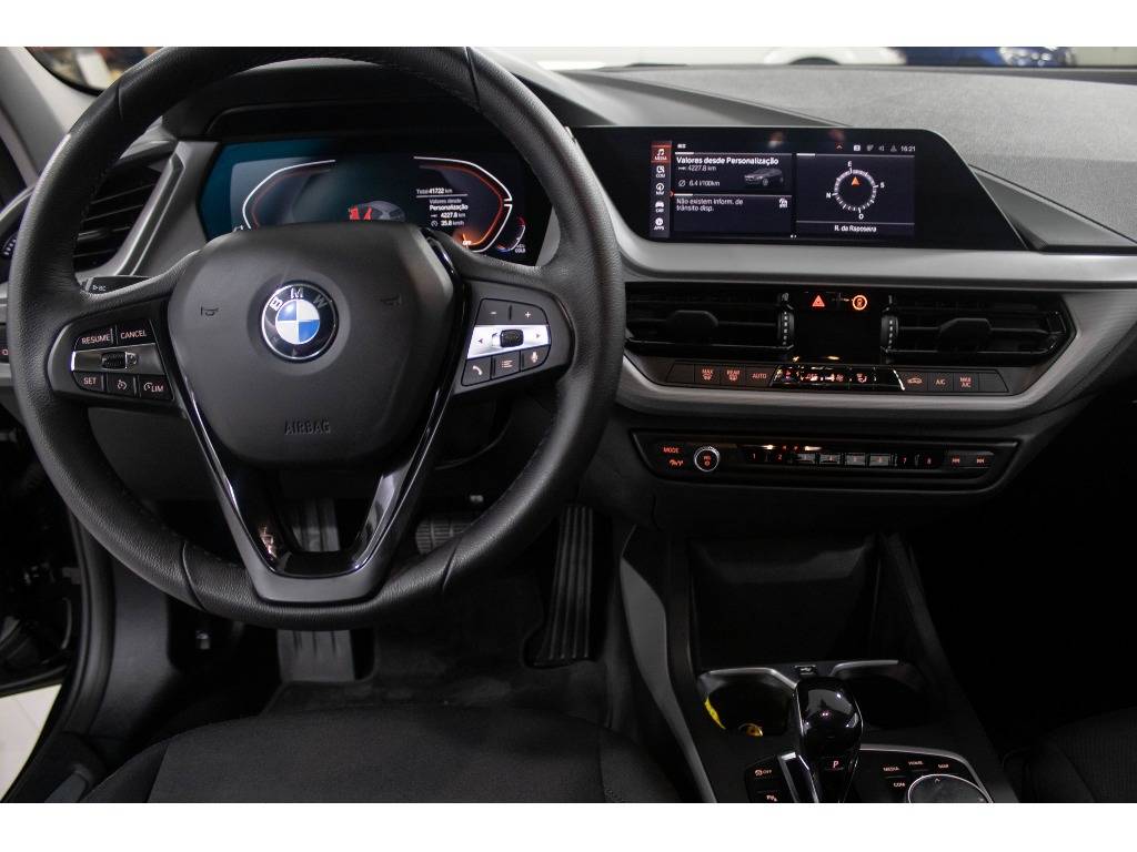 bmw-serie-1-2023-diesel-1499cc