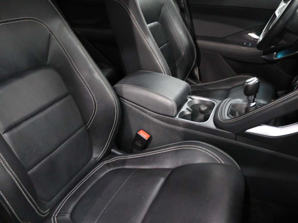 jaguar-e-pace-2018-diesel-1999cc