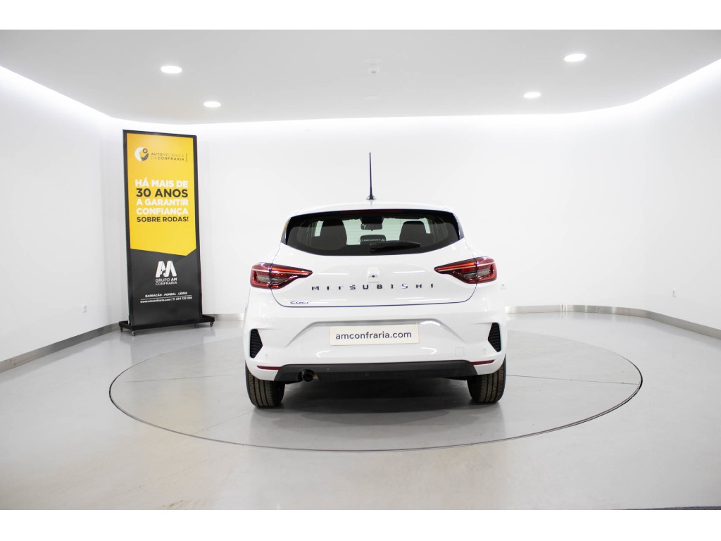 mitsubishi-colt-2024-gasolina-999cc