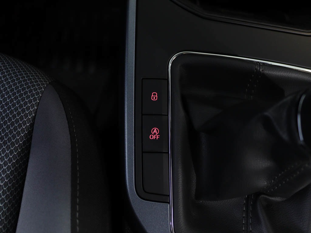 seat-arona-2019-diesel-1598cc