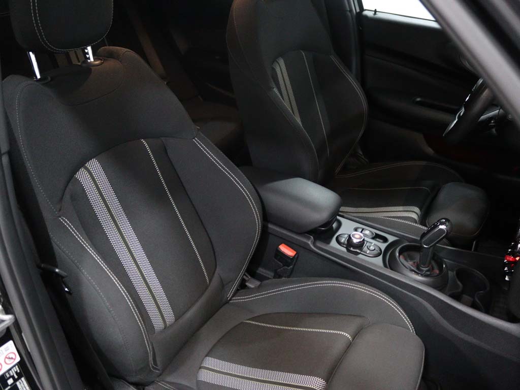 mini-clubman-2019-diesel-1998cc