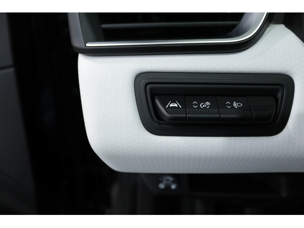 renault-clio-2023-gpl-999cc
