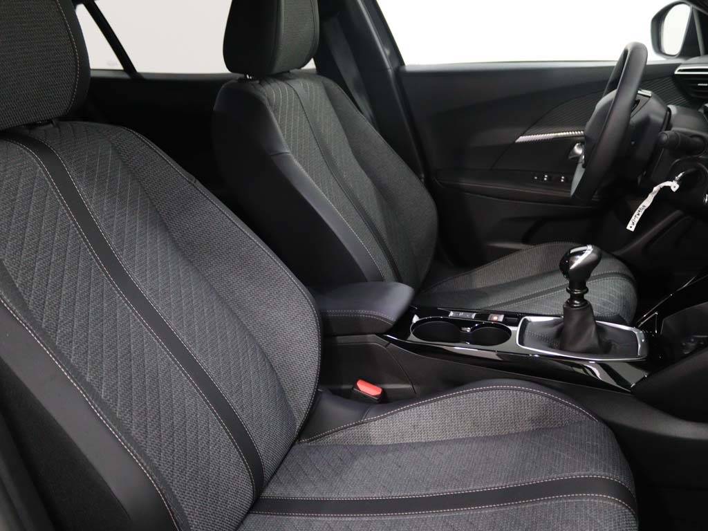peugeot-2008-2024-gasolina-1199cc
